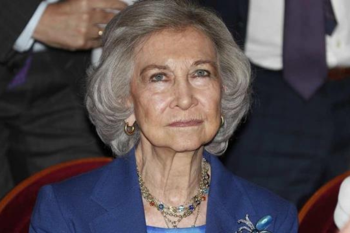 Βασίλισσα Σοφία: Εκτάκτως στο νοσοκομείο με υψηλό πυρετό