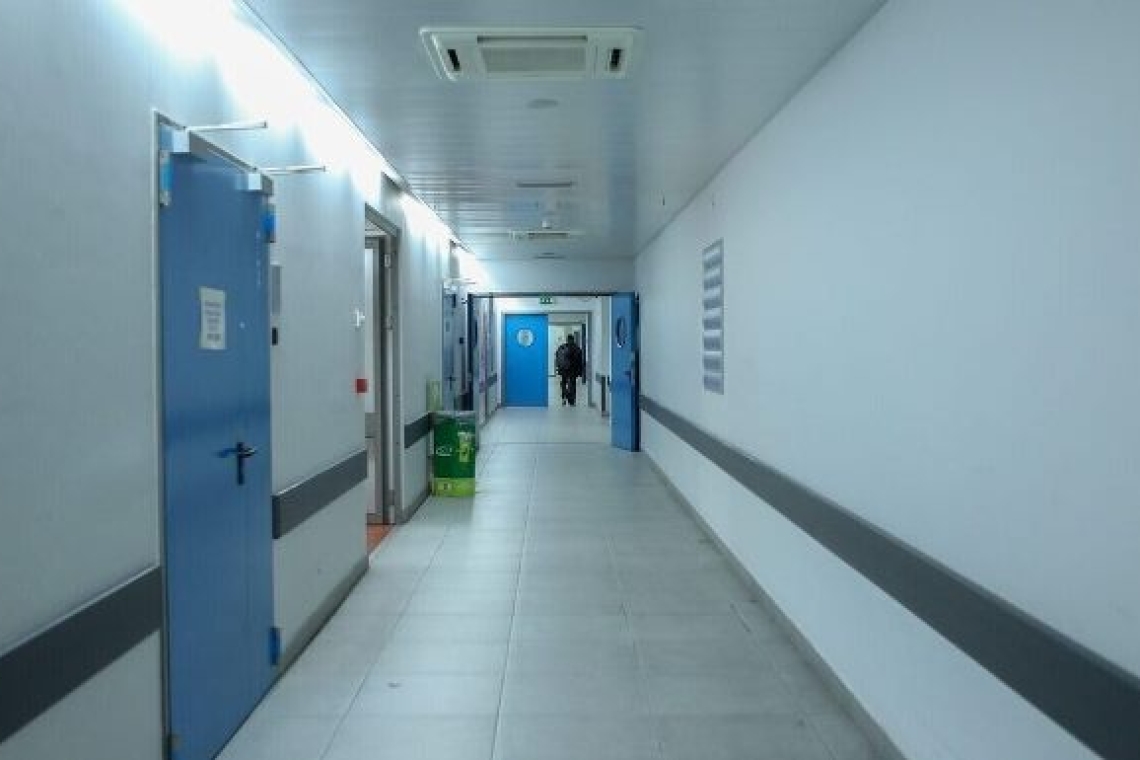 Θεσσαλονίκη: Διασωληνωμένο σε κρίσιμη κατάσταση το κοριτσάκι που κάηκε από ανάφλεξη βενζίνη