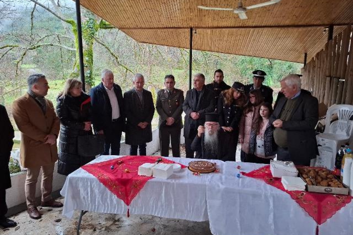 Με λαμπρότητα, στο γεφύρι της Βροσίνας, ο εορτασμός των Θεοφανείων στο Δήμο Ζίτσας 