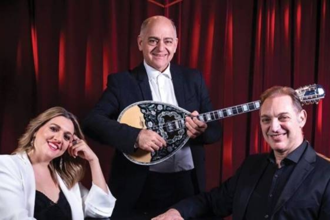 Τα Swing του Μανώλη Χιώτη: Μανώλης Καραντίνης, Γεράσιμος Ανδρεάτος και Ασπασία Στρατηγού στο Γυάλινο Up Stage