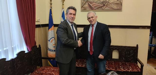 3_ιο.jpg